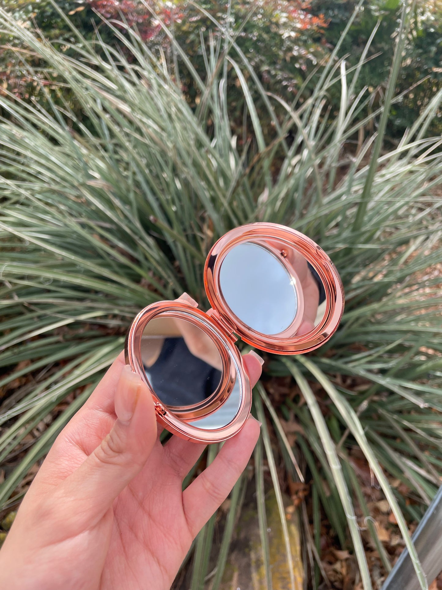 Barbie Compact Mirror